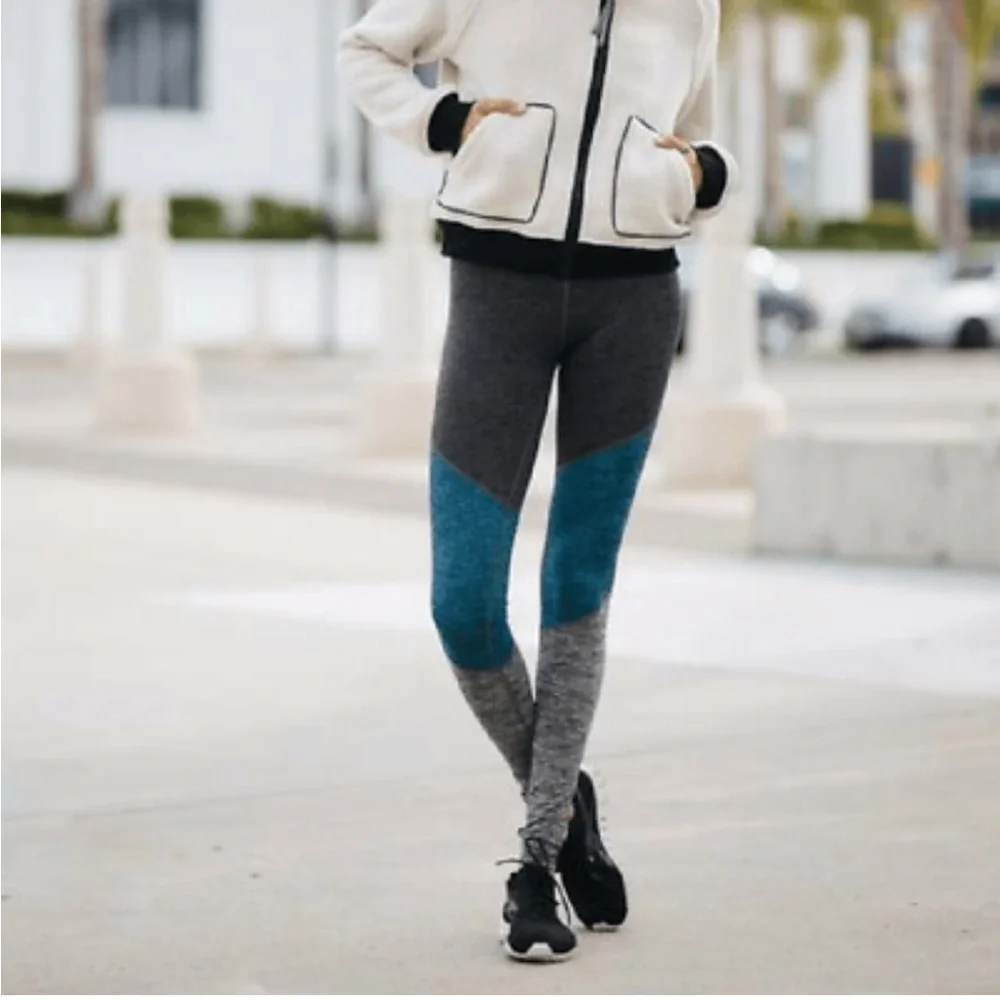 FREE‎ PEOPLE Movement 'Intuition' Leggings Blue Gray Color Blocked